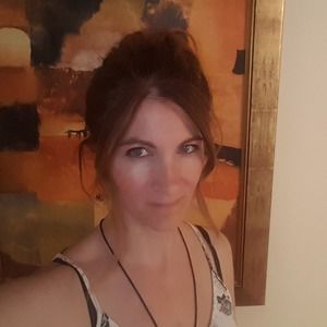 Meet your Posher, Vanessa